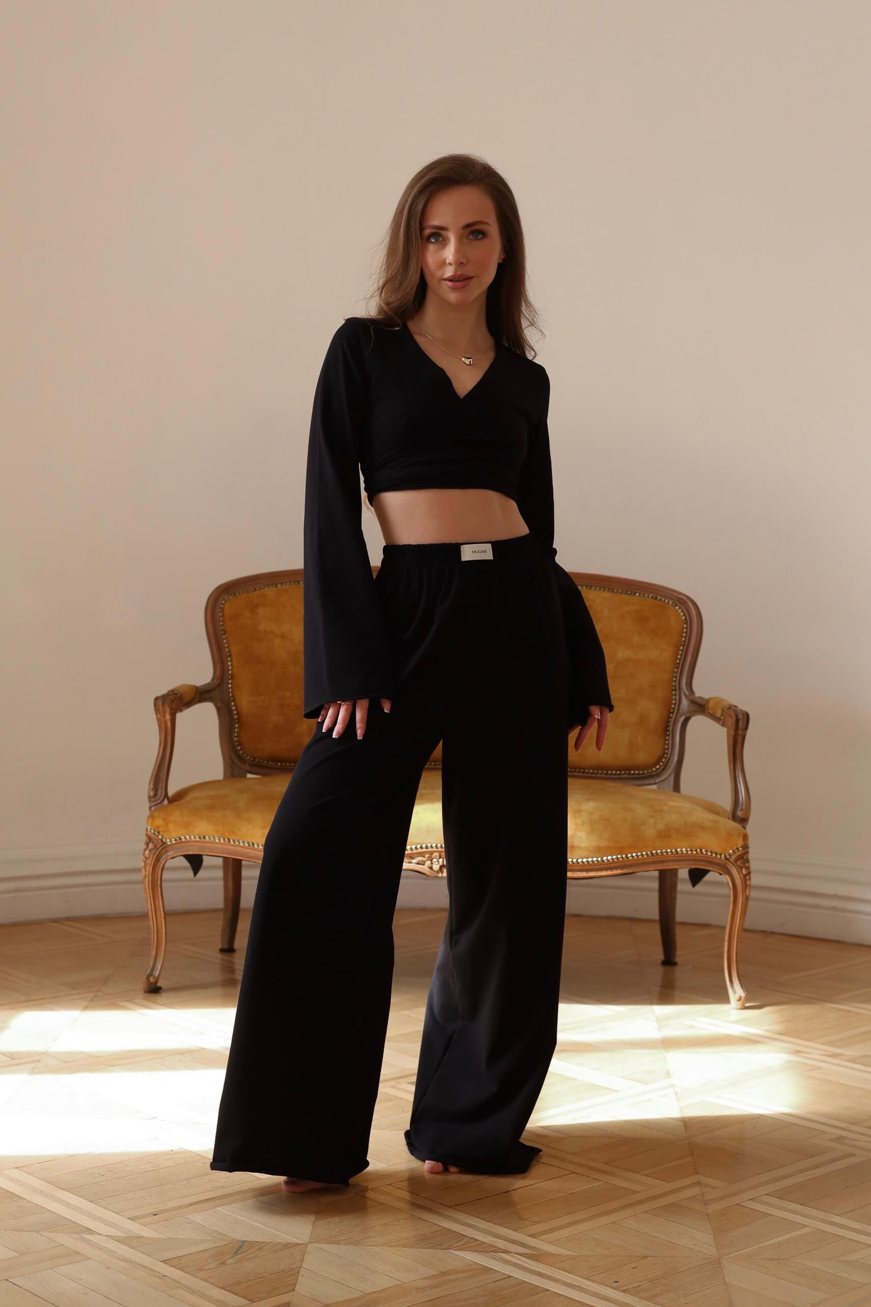 Штани палаццо на резинці з хвилястим краєм Goddess Flow - Чорний, XS